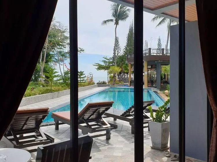 ホテル Andava Beach Resort @ Sichon