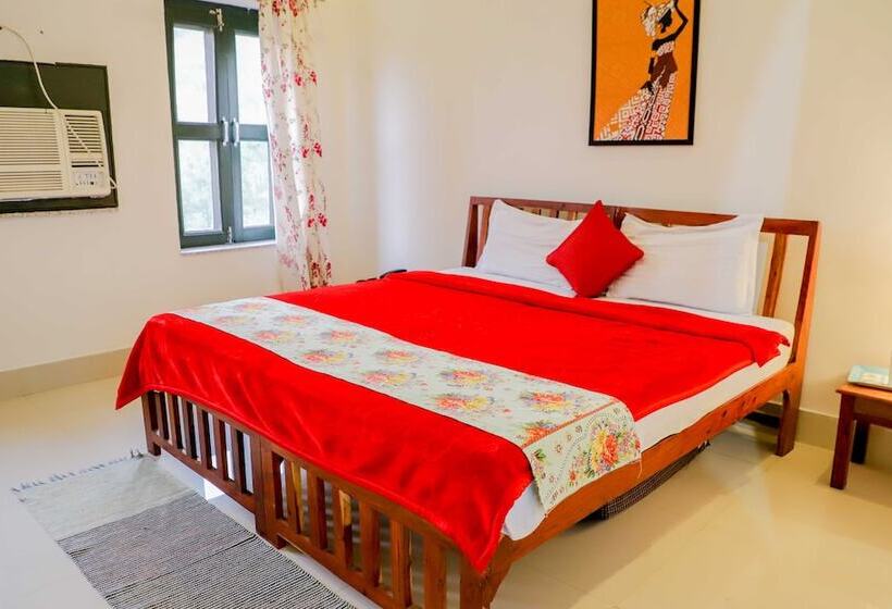 ホテル Sariska Farms & Adventure