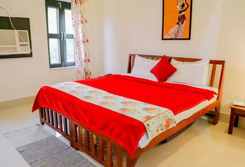 ホテル Sariska Farms & Adventure