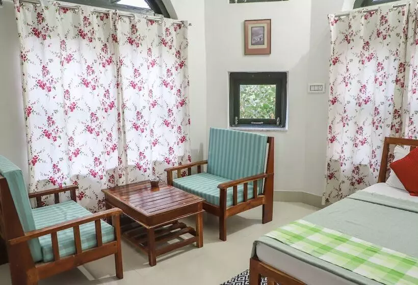 ホテル Sariska Farms & Adventure