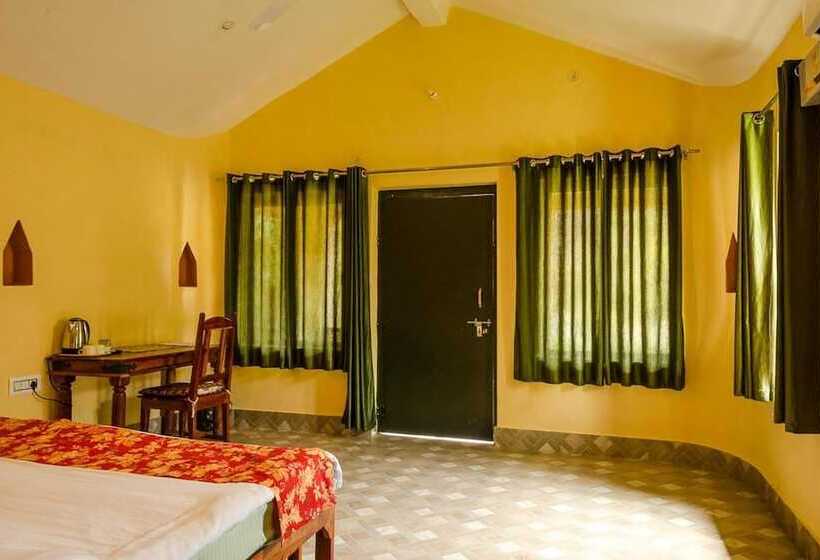 ホテル Sariska Farms & Adventure