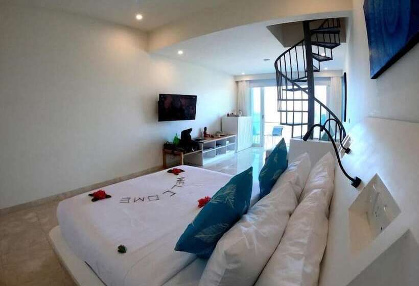 酒店 Bukit Pool Suites