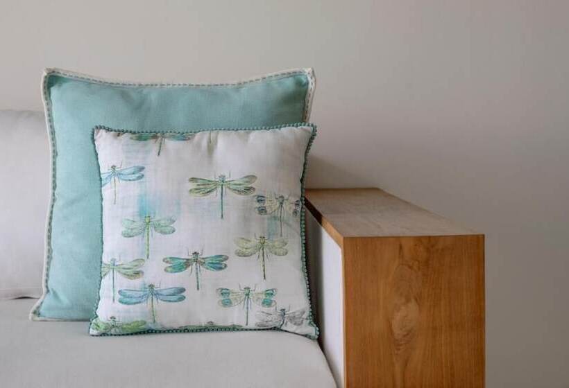 酒店 Bukit Pool Suites