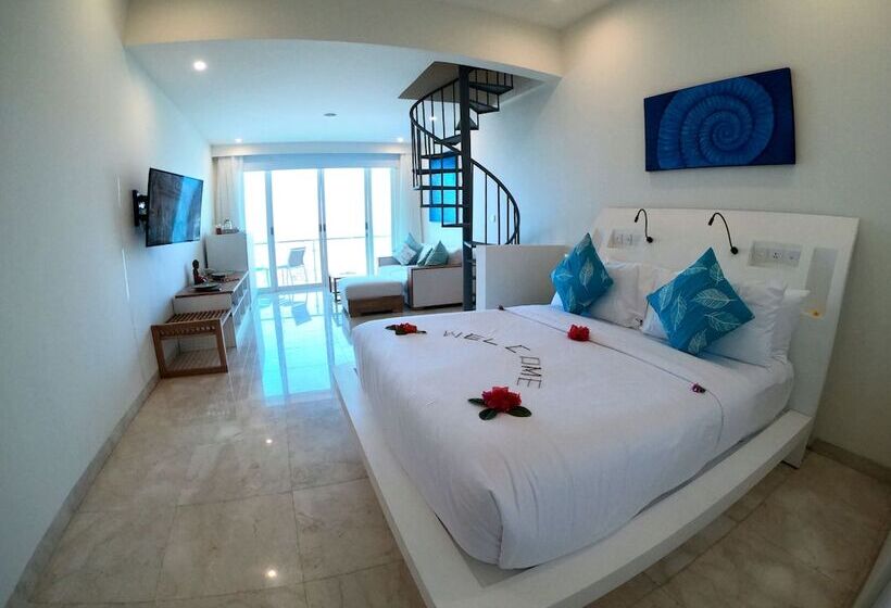 酒店 Bukit Pool Suites