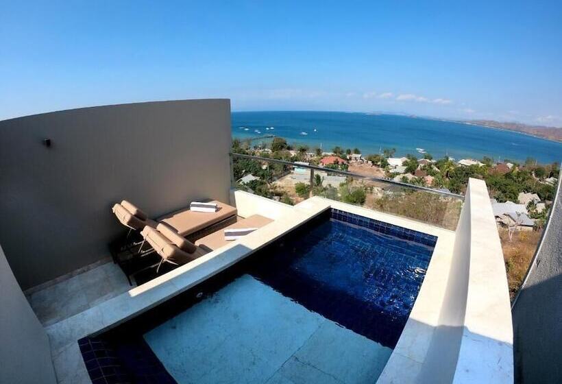 酒店 Bukit Pool Suites