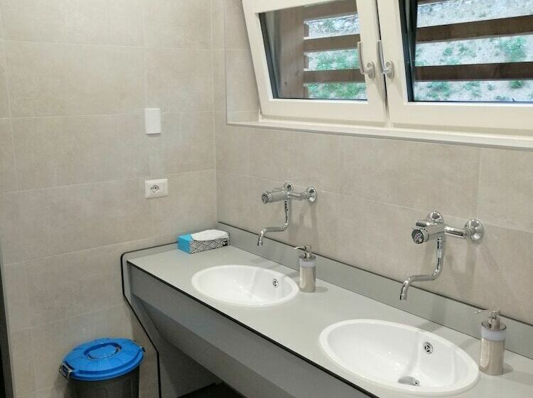 בית מלון כפרי Camping Le Marocche