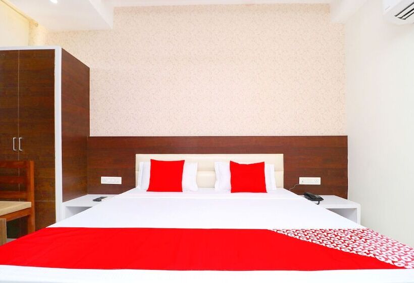 Hotel Dreamland By Oyo Rooms