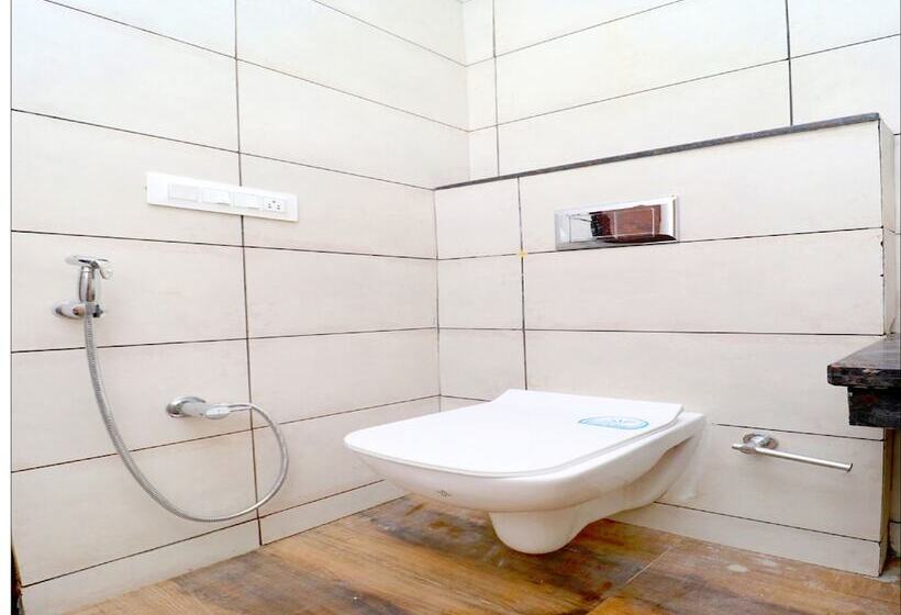 Hotel Dreamland By Oyo Rooms