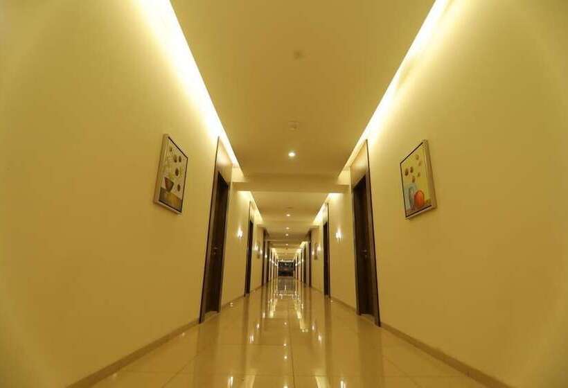 فندق Jayson Metoda