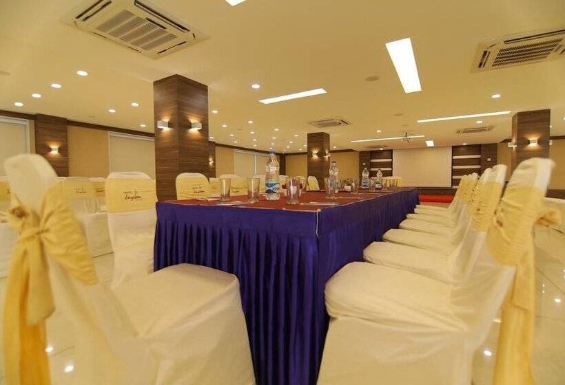 فندق Jayson Metoda