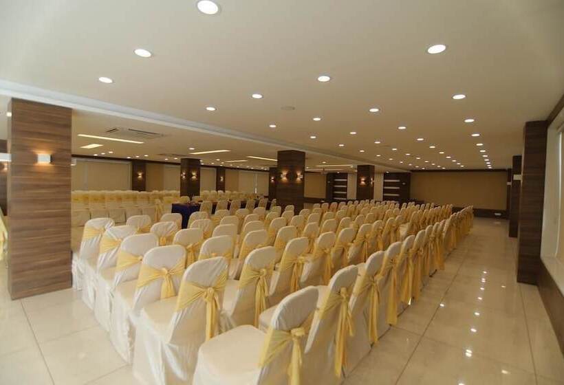 فندق Jayson Metoda