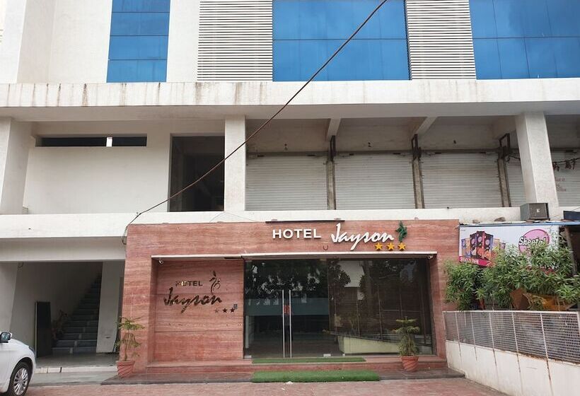 فندق Jayson Metoda