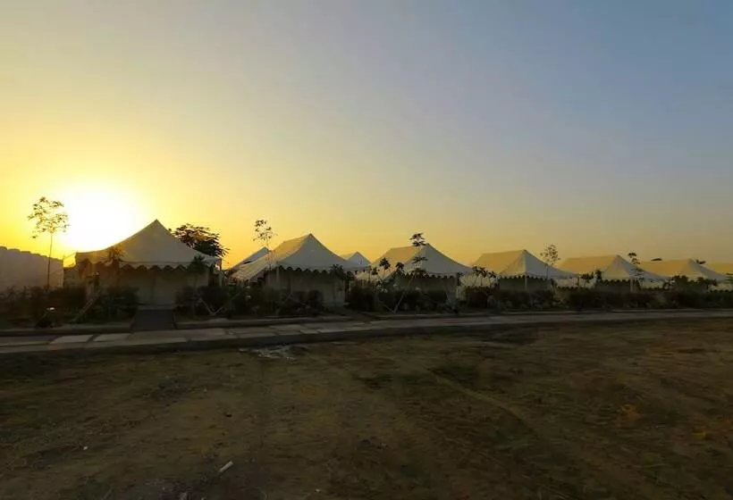 Hotelli Joy Adventure And Resort