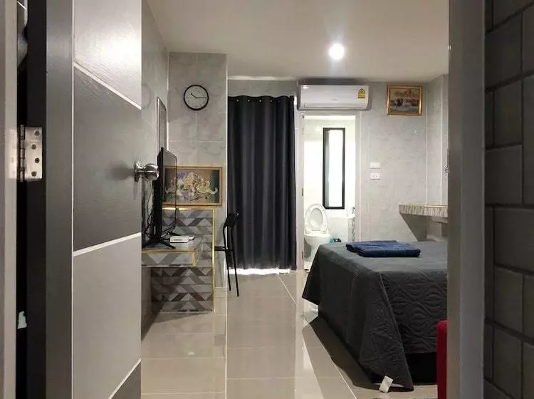 Hotelli Kansinee In Resort