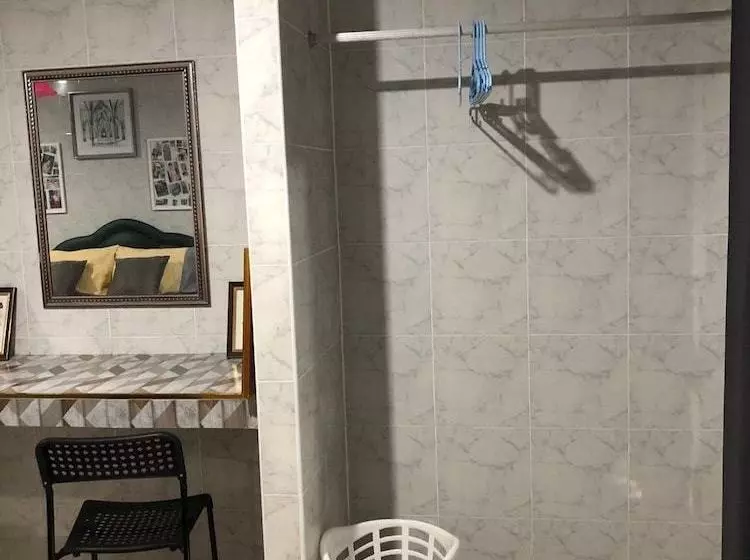 Hotelli Kansinee In Resort