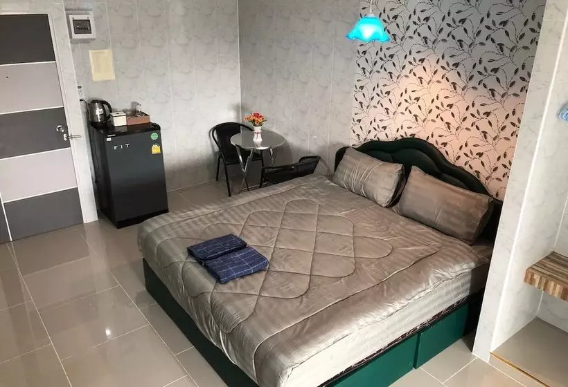 Hotelli Kansinee In Resort