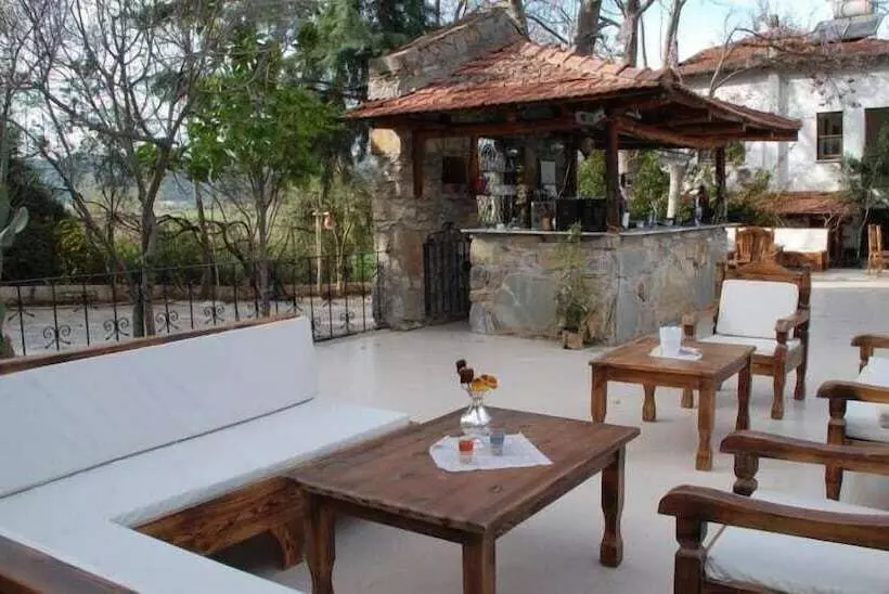 Hotelli Likya Saklibahce