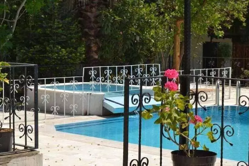 Hotelli Likya Saklibahce