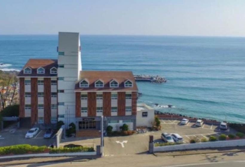 Prada Hotel & Pension