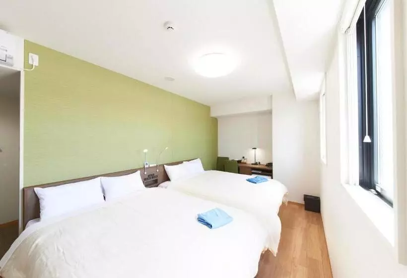 Hotelli Sunclover Koshigaya Station