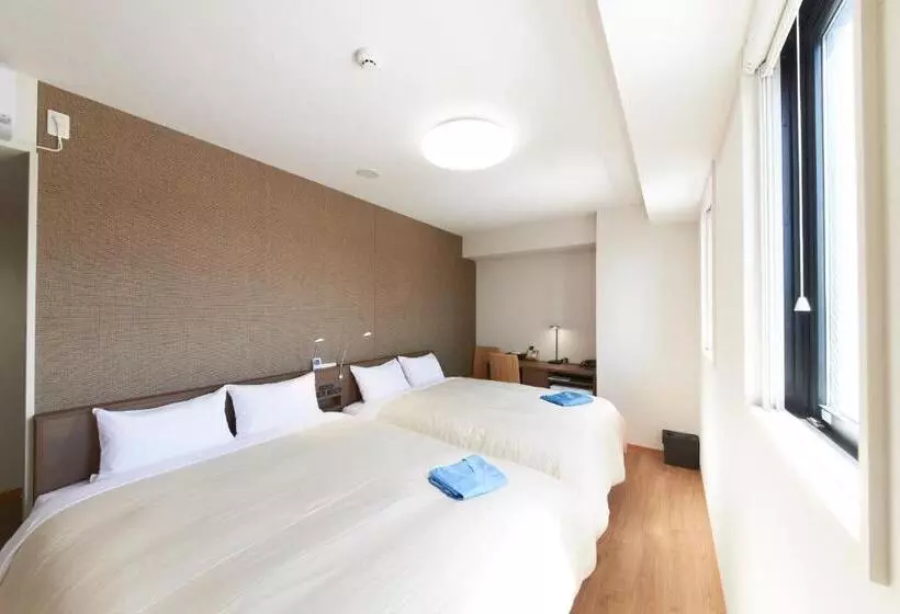 Hotelli Sunclover Koshigaya Station