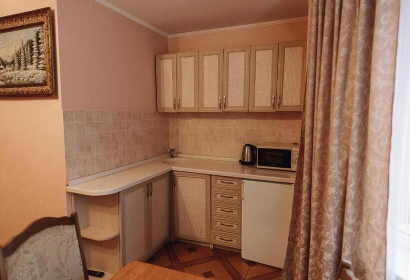 בית מלון כפרי Toga Cottage