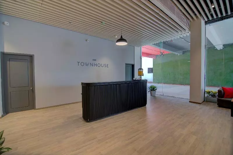 ホテル Townhouse Somani Tc