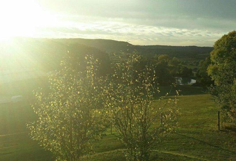 Le Domaine Des Terres Blanches