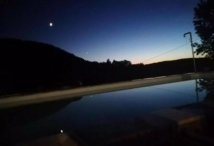 Le Domaine Des Terres Blanches