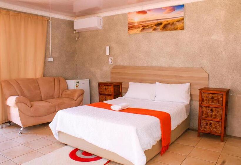 פנסיון Godmill City Guesthouse