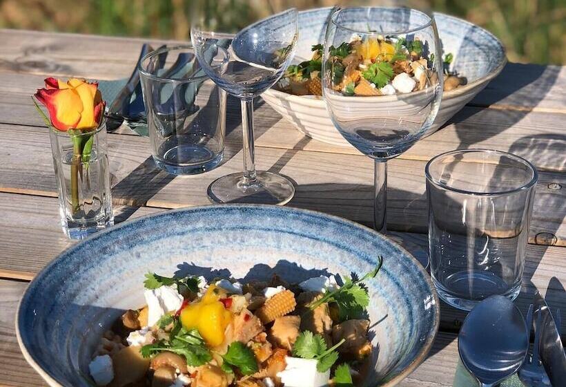 פנסיון Lugna Gården  Spa & Konferens