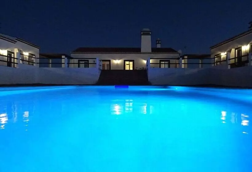 ペンション Monte Do Alento   Castro Da Cola