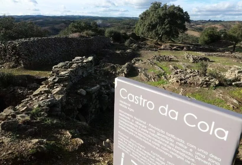 ペンション Monte Do Alento   Castro Da Cola