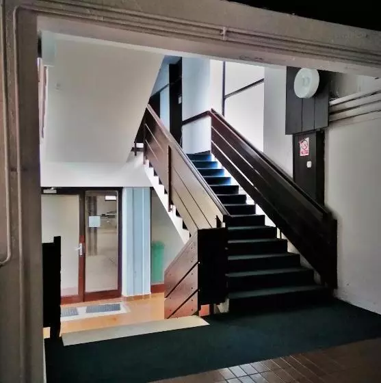 ペンション Motel Licki Krovovi