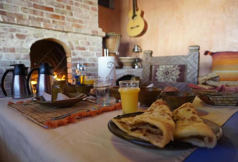 Pension (Hôtel basse catégorie) La Kasbah Elkhorbat Muxu Berbere