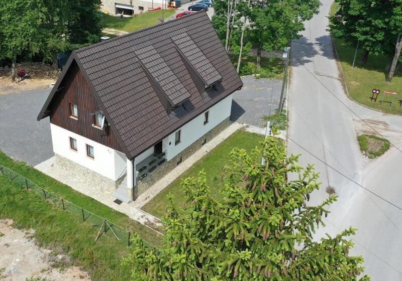 פנסיון Natura Plitvice Lakes