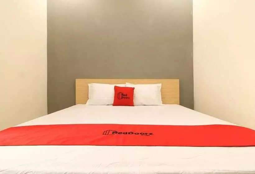 Majatalo Reddoorz Near Klaten Train Station