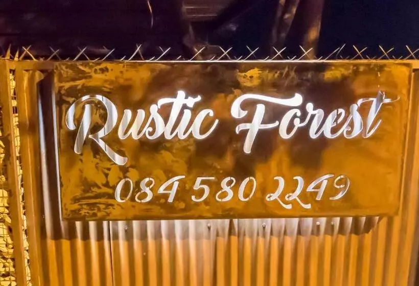 ペンション Rustic Forest Guest House