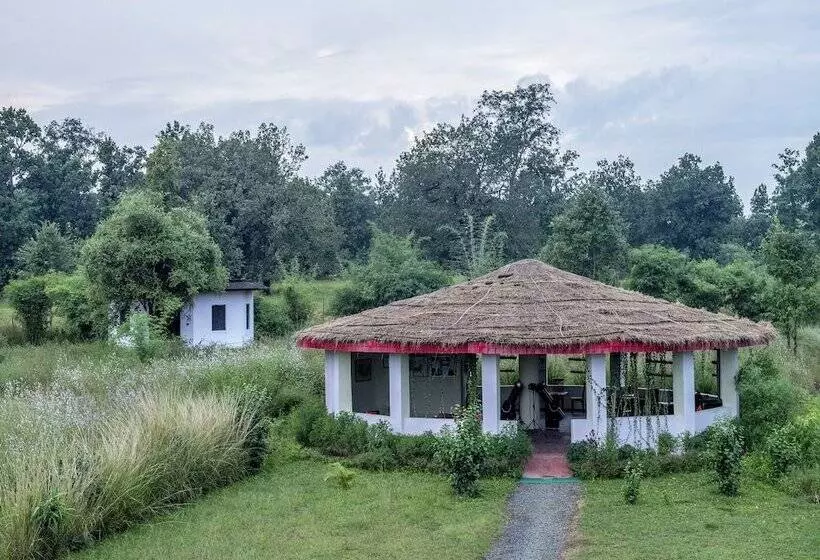 リゾートホテル Camp Dev Vilas Kanha