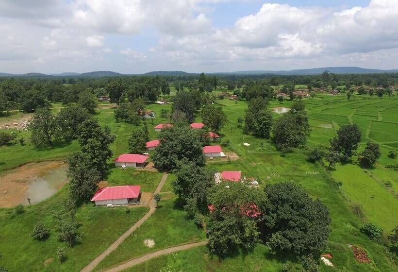 אתר נופש Camp Dev Vilas Kanha