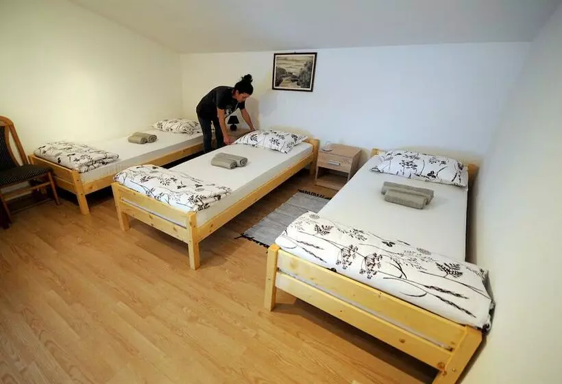 Aamiaismajoitus (B&B) Baka Ljuba