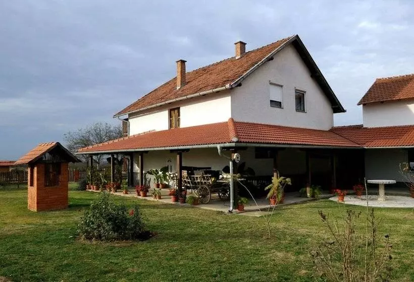 Aamiaismajoitus (B&B) Baka Ljuba
