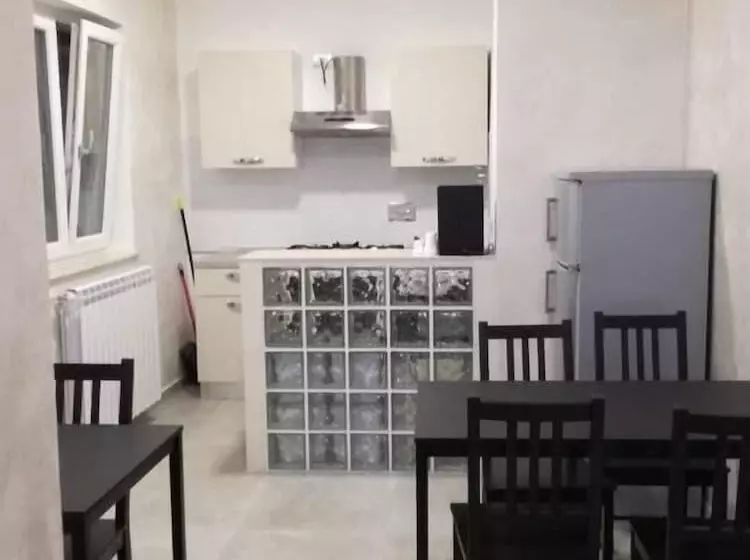 Aamiaismajoitus (B&B) Beb Mezzanotte