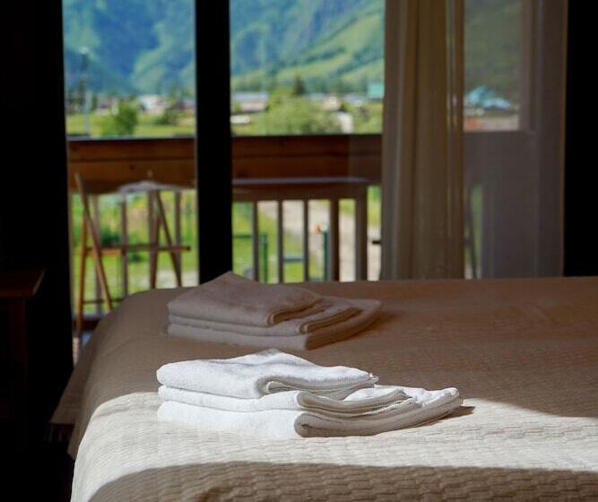 Eco Hotel Altair   Hostel