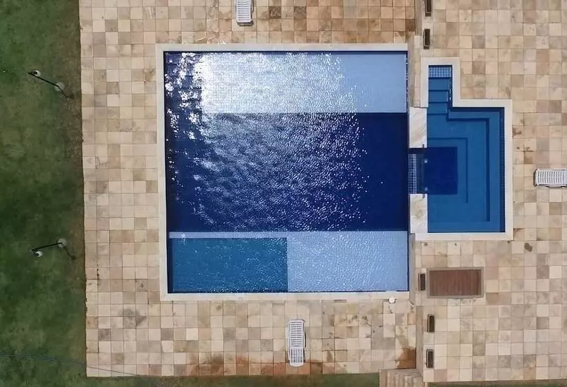 簡易ホテル Pousada Morada Da Lua