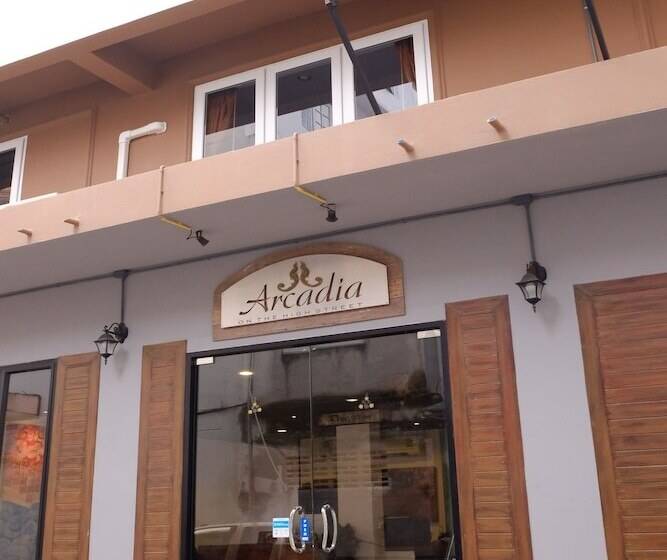 בית מלון כפרי Arcadia Maephim Serviced Apartment