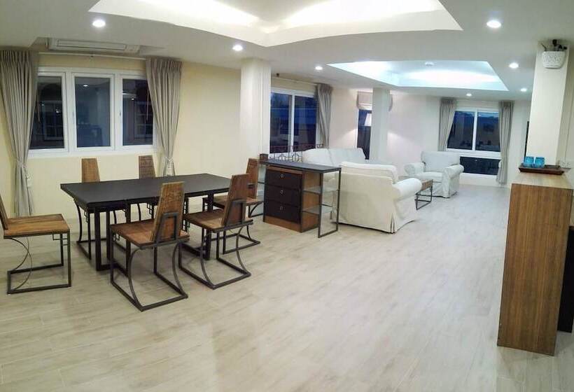 בית מלון כפרי Arcadia Maephim Serviced Apartment