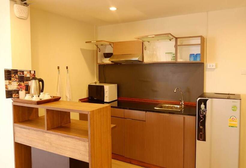 בית מלון כפרי Arcadia Maephim Serviced Apartment