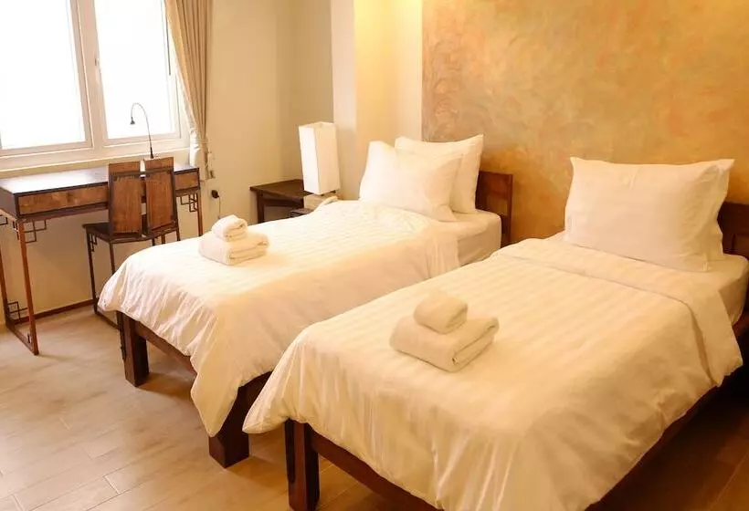 Hotelli Arcadia Maephim Serviced Apartment