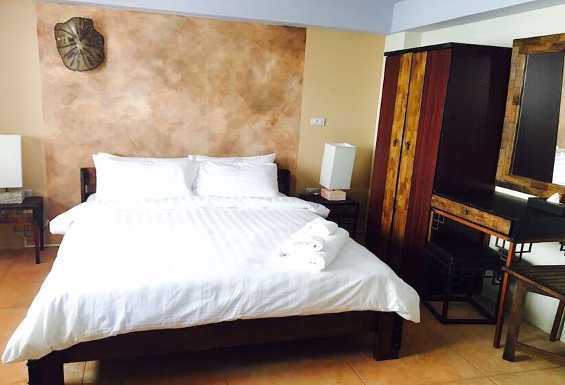 בית מלון כפרי Arcadia Maephim Serviced Apartment